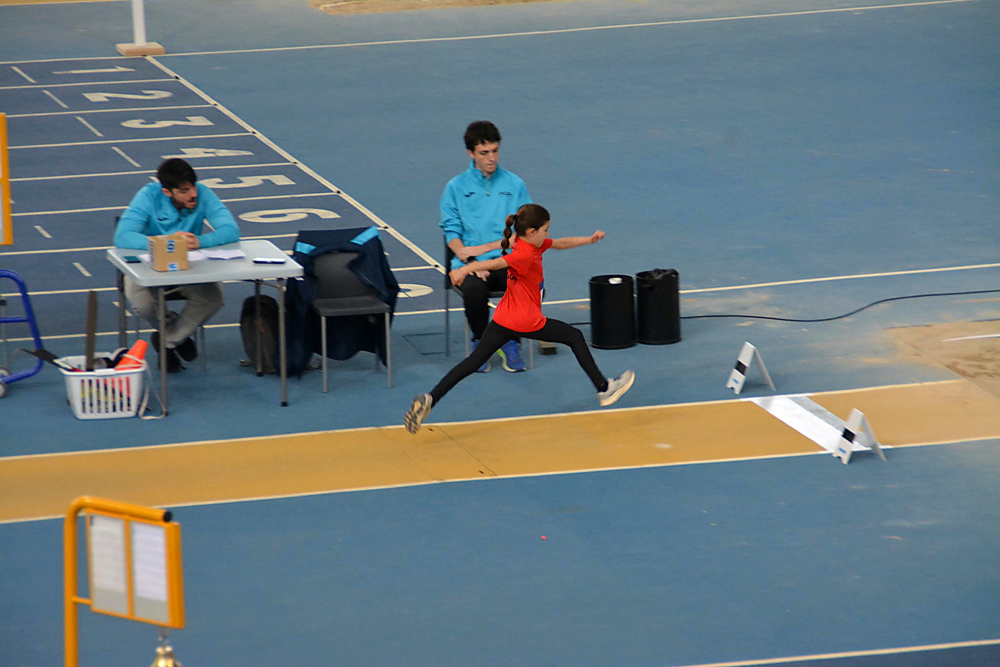 Club Atletisme Badalona - Escola